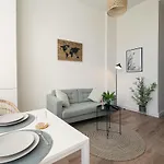Boutique Scheveningen Aparthotel 3*
